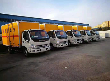 隆回爆破器材运输车